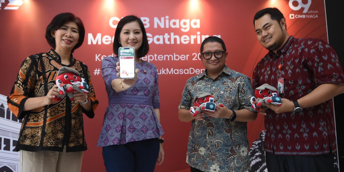 CIMB Niaga) terus meningkatkan customer experience di berbagai daerah, termasuk Kediri, melalui inisiatif Work From Heart (WFH)