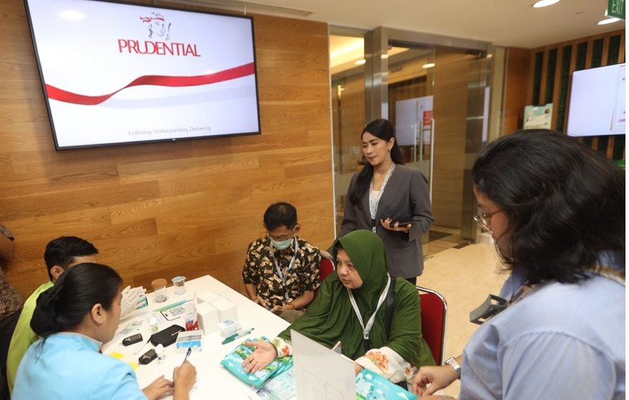 Pemeriksaan kesehatan gratis yang tersedia di walk-in customer service Prudential, berlokasi di Prudential Centre, Kota Kosablanka