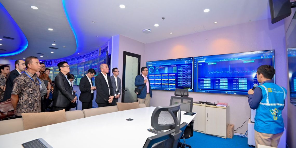 Perusahaan energi asal Thailand, Banpu Public Company Limited melakukan benchmark ke PLN Indonesia Power untuk studi sistem digitalisasi pembangkitan, Reliability and Efficiency Optimization Center (REOC).