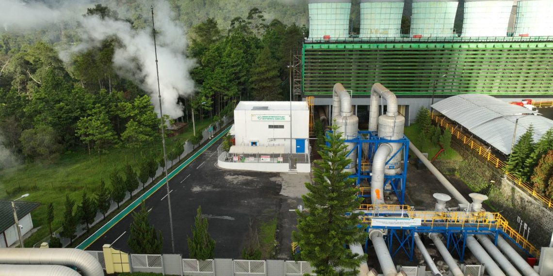 Tampak udara Green Hydrogen Plant (GHP) di PLTP Kamojang yang menjadi GHP ke-22 di Indonesia.