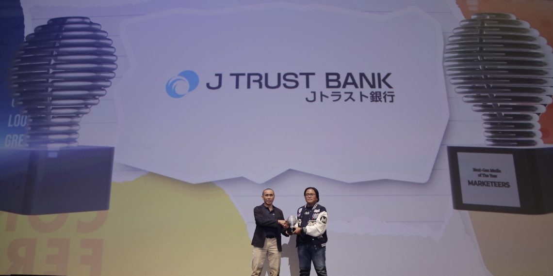 Berkat program simpanan TORA Green Savings, J Trust Bank