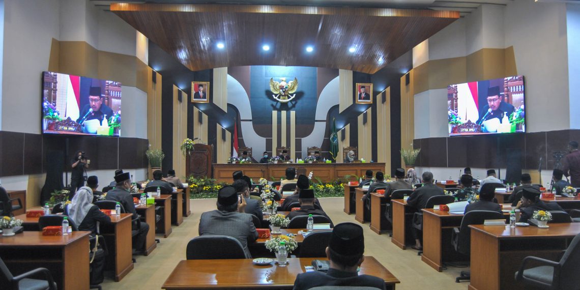 Rapat DPRD Kabupaten Pasuruan