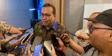 Direktur Utama PT Bursa Efek Indonesia (BEI) Iman Rachman