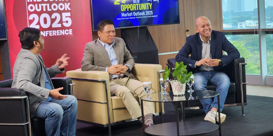 Direktur Keuangan Bank Syariah Indonesia (BSI) Ade Cahyo Nugroho