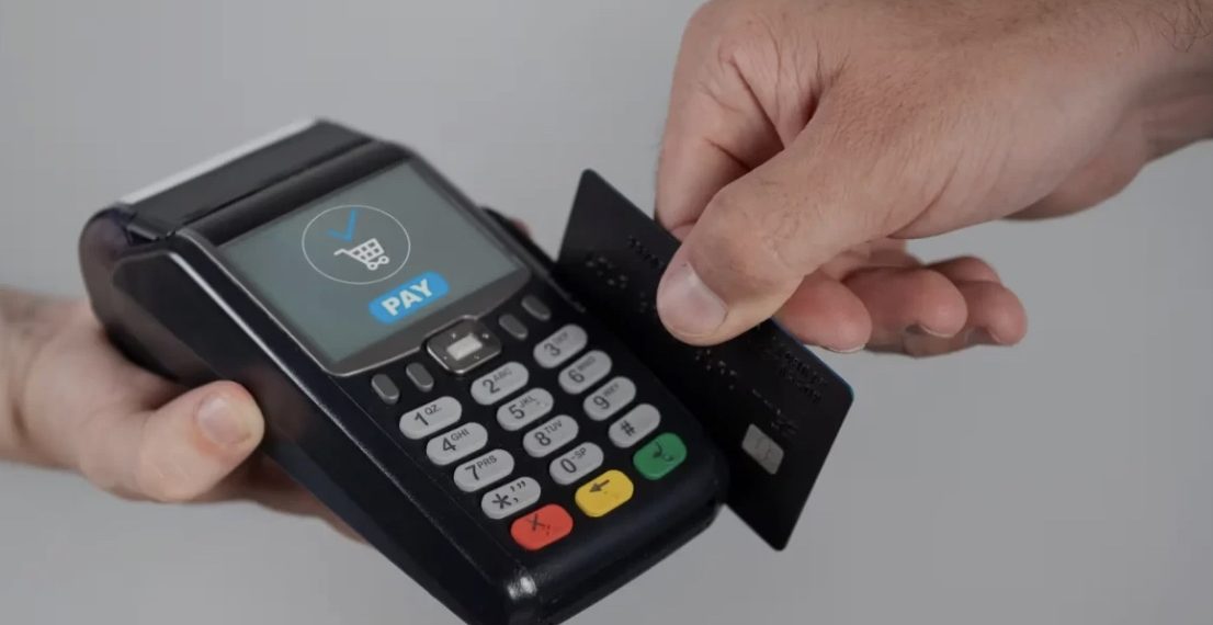 Ilustrasi gesek tunai (gestun) foto : istimewa