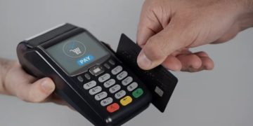 Ilustrasi gesek tunai (gestun) foto : istimewa