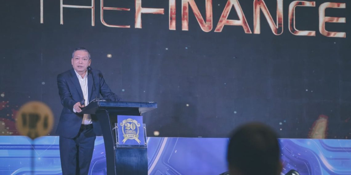 Chairman Infobank Media Group sekaligus Pemimpin Redaksi Infobank Eko B. Supriyanto dalam acara The Finance Executive Forum & Penganugerahan Top 20 Financial Institution Awards 2024, di Hotel Indonesia, Selasa, 22 Oktober 2024