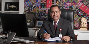 Plt. Direktur Utama Bank NTT, Yohanis Landu Praing