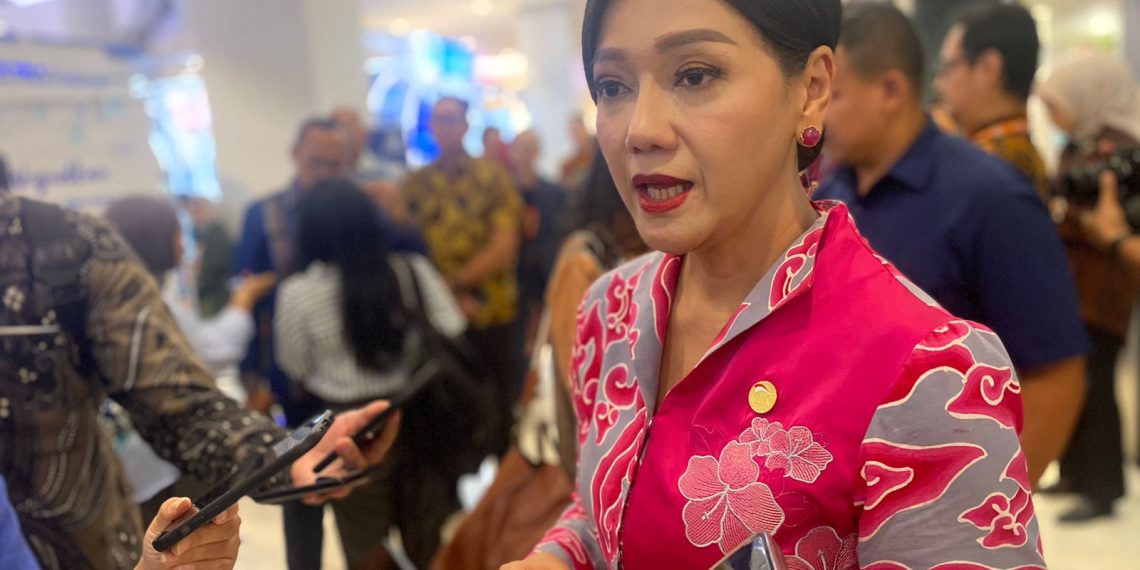 Kepala Eksekutif Pengawas Perilaku Pelaku Usaha Jasa Keuangan, Edukasi dan Perlindungan Konsumen Otoritas Jasa Keuangan (OJK) Friderica Widyasari Dewi