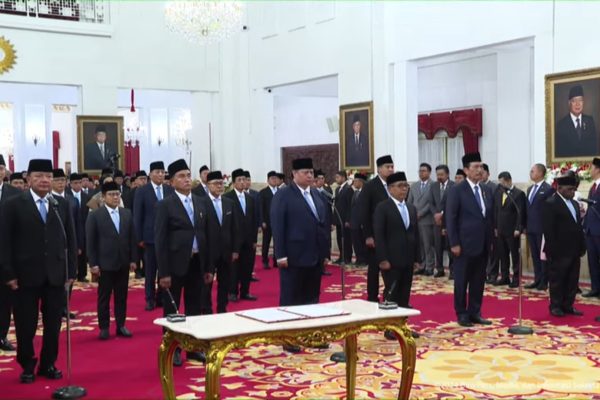 Simak, Daftar Lengkap 48 Kementerian Kabinet Merah Putih Prabowo ...