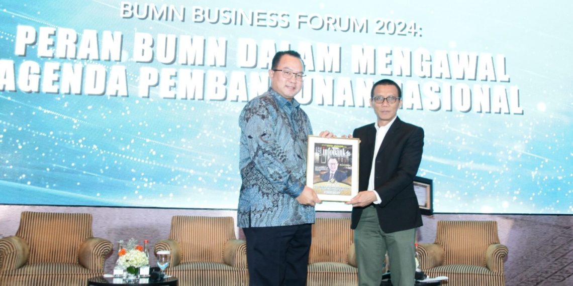 Rektor IPB Arif Satria dan KM