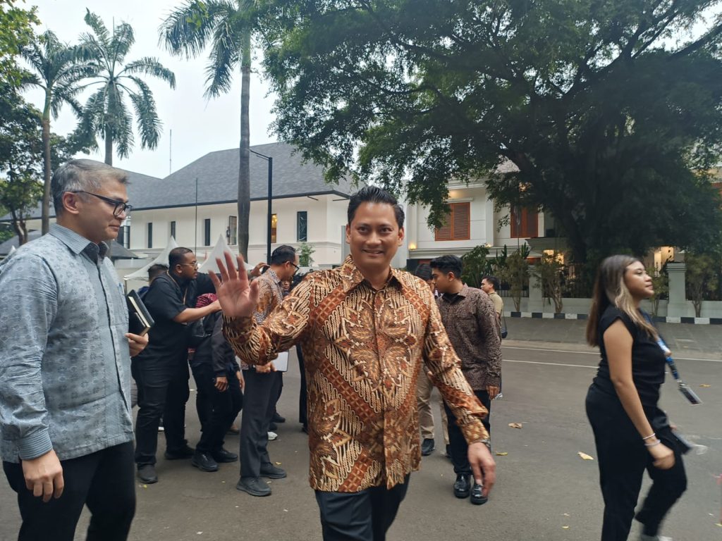 Trio Wamenkeu Kabinet Prabowo: Thomas Djiwandono, Suahasil Nazara Dan ...