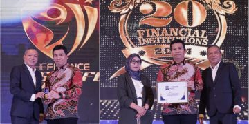 BRI Insurance dan CFO BRI Insurance Raih Penghargaan