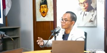 Ekonom Bright Institute Awalil Rizky