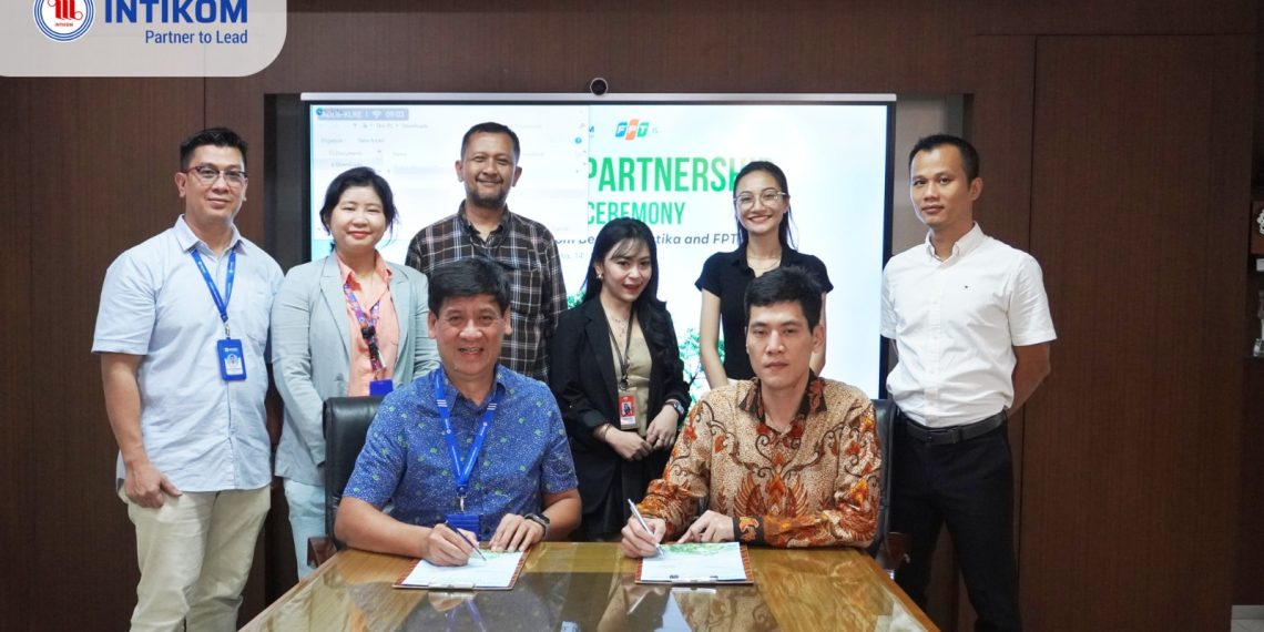 PT Intikom Berlian Mustika (Intikom) dan FPT Information System (FPT IS)