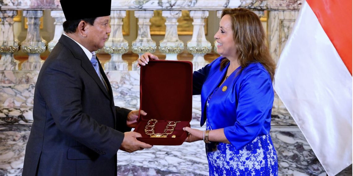 Prabowo Subianto, dianugerahi tanda kehormatan tertinggi “Grand Cross of the Order of the Sun of Peru” oleh Pemerintah Peru.