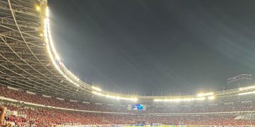 Suasana pertandingan Kualifikasi Piala Dunia 2026 Zona Asia antara Indonesia dan Arab Saudi di Stadion Utama Gelora Bung Karno pada Selasa (19/11).