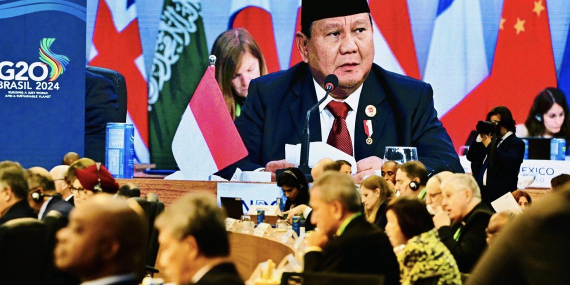 Presiden Prabowo Subianto memberikan pidato sambutan pada sesi pertama Konferensi Tingkat Tinggi (KTT) G20 yang mengangkat tema “Fight against Hunger and Poverty, di Brasil,