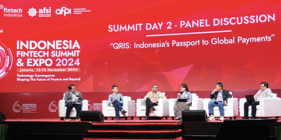 Indonesia Fintech Summit & Expo (IFSE) 2024, yang diselenggarakan sebagai puncak dari rangkaian Bulan Fintech Nasional (BFN) 2024 pada 12-13 November bertempat di The Kasablanka Hall.