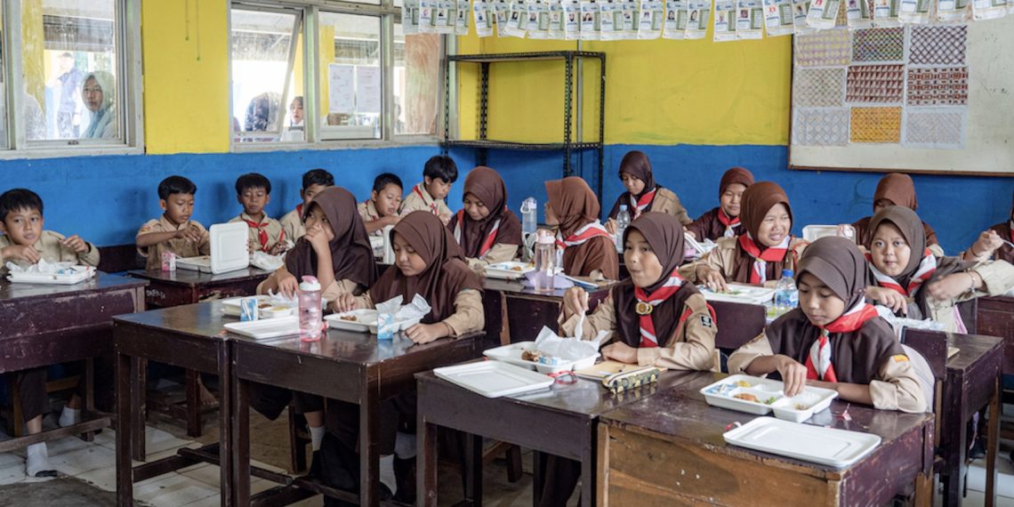 PT GoTo Gojek Tokopedia Tbk (“GoTo” or “GoTo Group”) secara resmi meluncurkan Program Makan Bergizi Gratis (MBG) di 13 kota/kabupaten