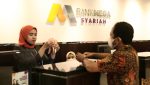 Ilustrasi: Pelayanan Bank Mega Syariah. (Foto: istimewa)