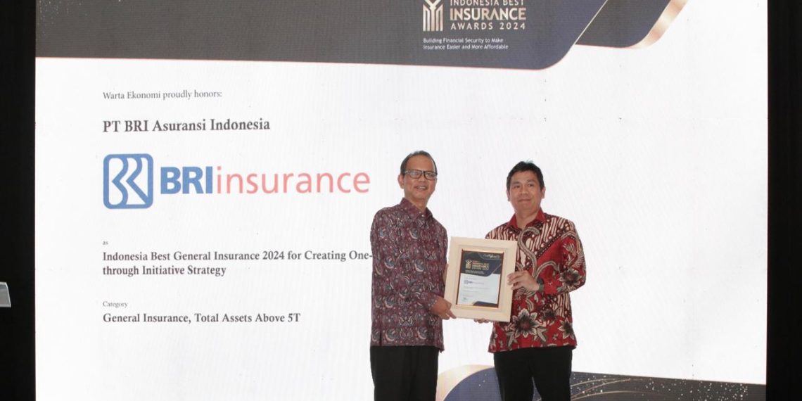 Penghargaan BRI Insurance-1