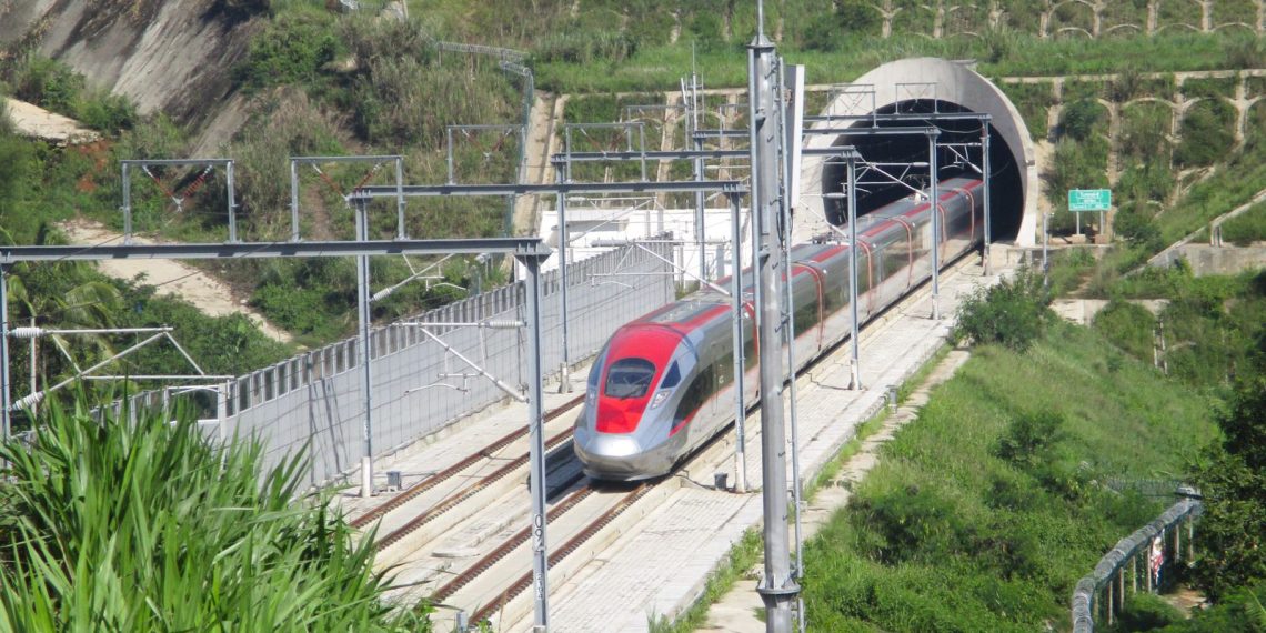 Kereta Cepat Whoosh Jakarta-Bandung