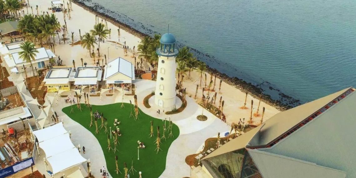 Wisata ke Land's End, PIK 2 yang menawarkan beragam aktivitas seru