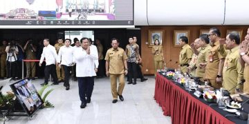 Presiden Prabowo Subianto menghadiri Rapat Koordinasi Pengendalian Inflasi Tahun 2024 di Sasana Bhakti Praja, Kementerian Dalam Negeri, Jakarta, Senin (09/12/2024). (Foto: BPMI Setpres)