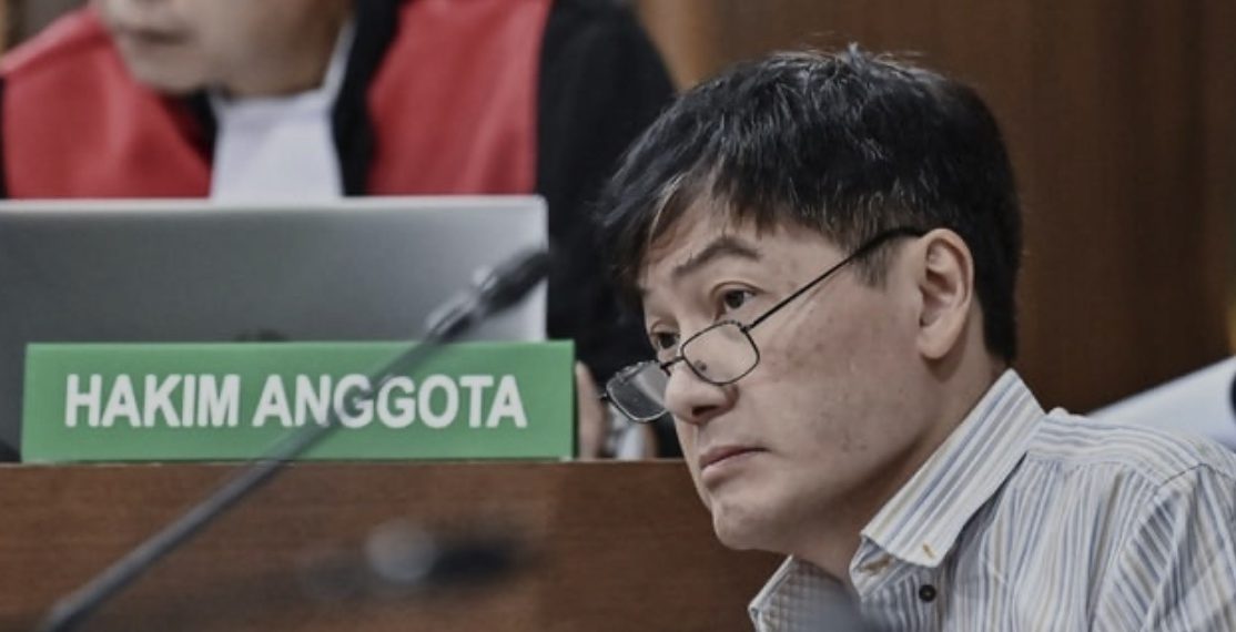 Budi Said divonis 15 tahun penjara oleh Pengadilan Tindak Pidana Korupsi (Tipikor) atas kasus dugaan korupsi jual beli emas di PT Antam