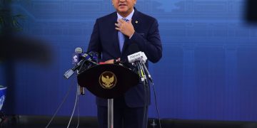 Menteri Investasi dan Hilirisasi/Kepala BKPM Rosan Roeslani memberikan keterangan pers di Kompleks Istana Kepresidenan Jakarta, Selasa (03/12/2024). (Foto: BPMI Setpres)