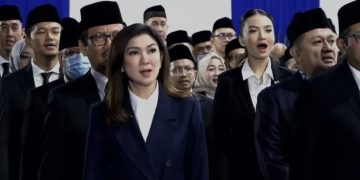 Mantan jurnalis televisi Fifi Aleyda Yahya dilantik sebagai Direktur Jendral Komunikasi Publik dan Media di Menkomdigi.