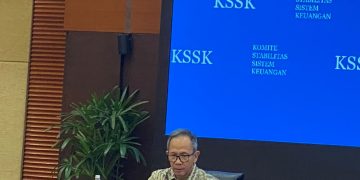 Ketua Dewan Komisioner OJK, Mahendra Siregar