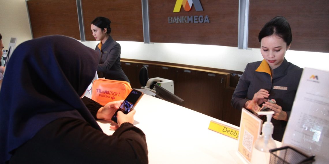 Kinerja Bank Mega