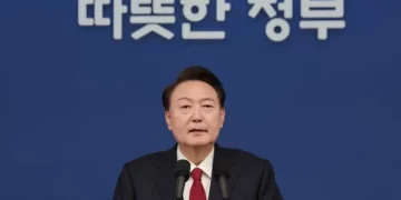 Situasi Panas, KPK Korsel Gagal Tangkap Yoon Suk Yeol karena Diadang Paspampres