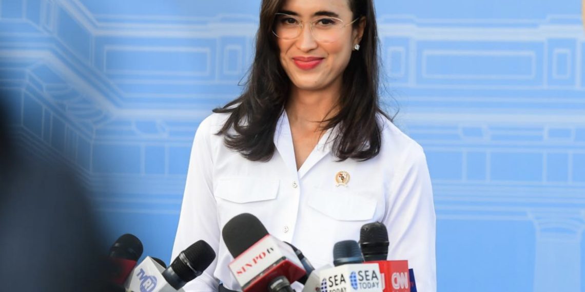 Menteri Pariwisata Widiyanti Putri menyampaikan keterangan pers kepada awak media di Istana Merdeka, Jakarta, Rabu (05/02/2025). (Foto: BPMI Setpres)