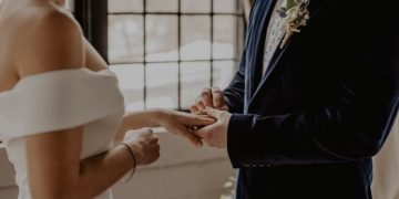 Ilustrasi pasangan suami istri (foto: istimewa)