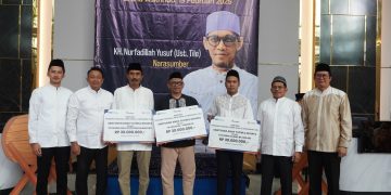 Askrindo Berikan Santunan Anak Yatim dan Duafa