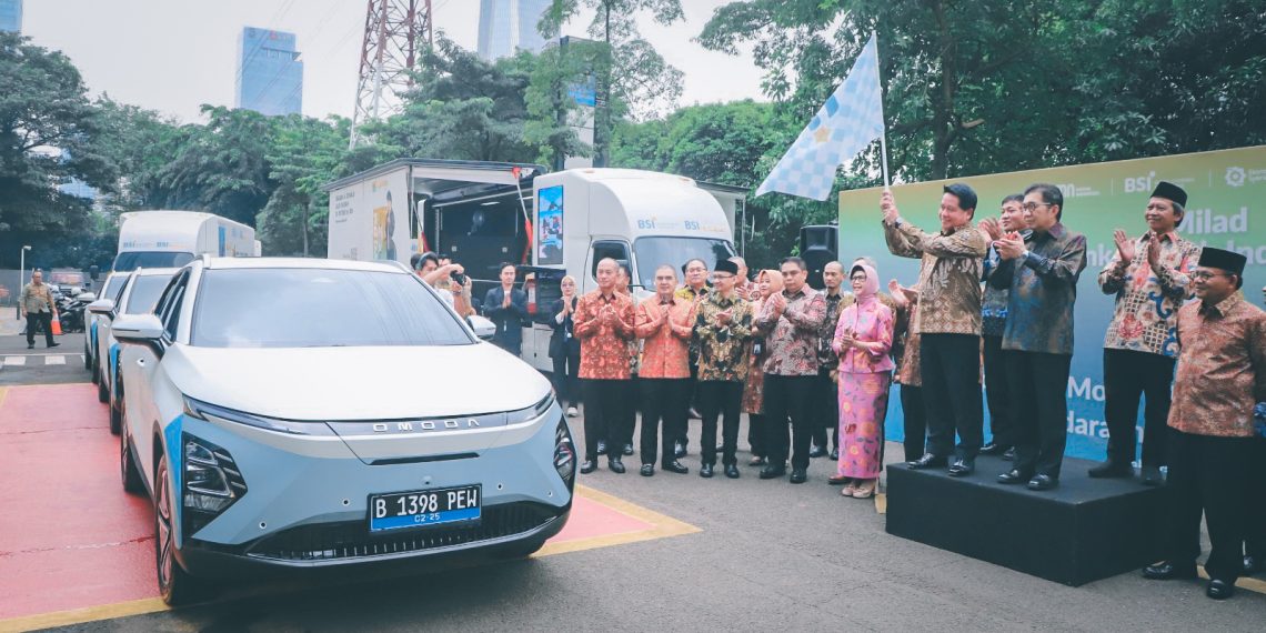 Dukung Implementasi ESG, BSI Luncurkan Mobil Operasional Listrik dan Digital Carbon Tracking Pada Milad ke-4