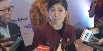 Menkomigi Meutya Hafid