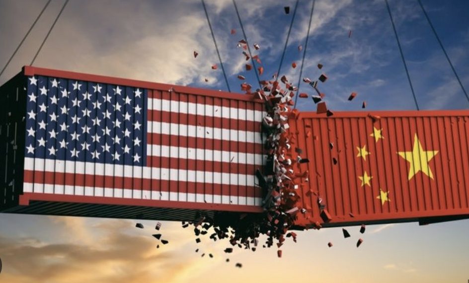 Ilustrasi tarif impor AS terhadap China (foto:ist)