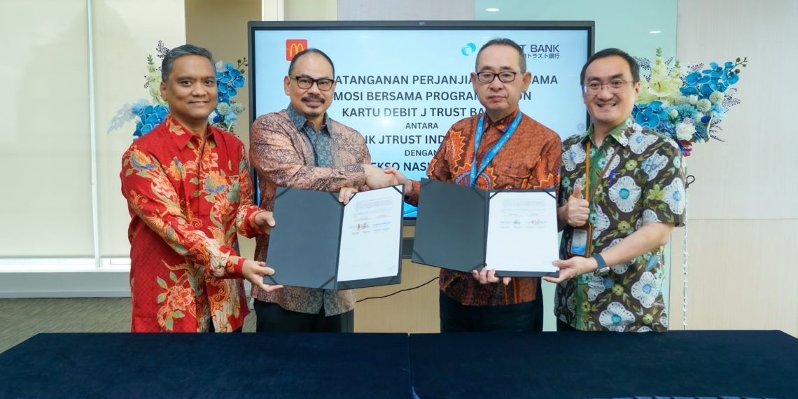 Kemitraan strategis antara J Trust Bank dan McDonald Indonesia berupa penawaran promo spesial menarik bagi para nasabah J Trust Bank.