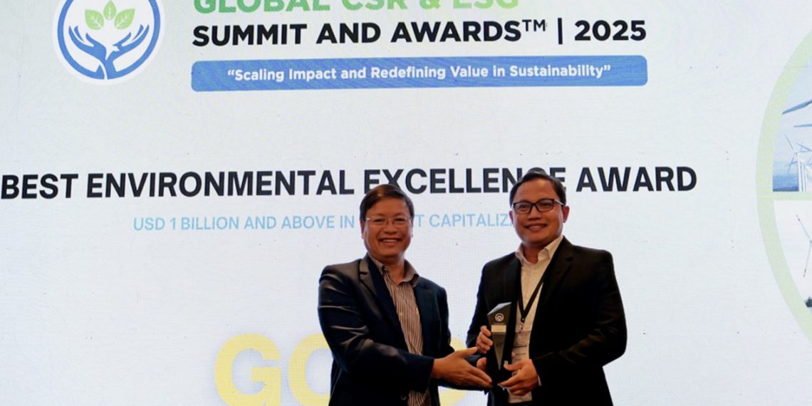 Pertamina EP area Jawa bagian barat menerima tiga penghargaan internasional Global CSR & ESG Summit and Awards 2025 di Vietnam (27/02).