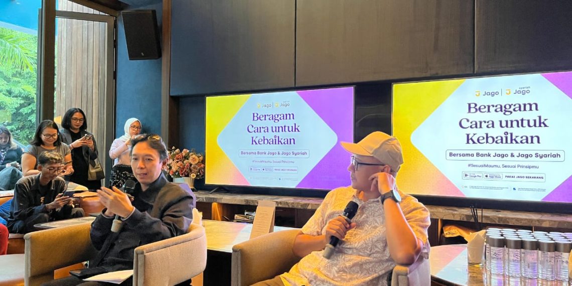 Head of Sharia Business Bank Jago Waasi Sumintardja