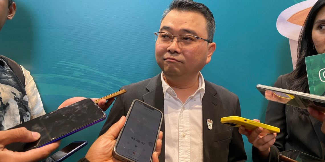 CEO Fore Coffee, Vico Lomar, Jumat, 21 Maret 2025.