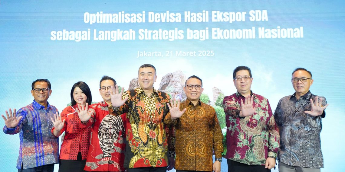 PT Bank CIMB Niaga Tbk (CIMB Niaga) mendukung kebijakan Pemerintah terkait kewajiban penempatan 100 persen Devisa Hasil Ekspor (DHE) dari Sumber Daya Alam (SDA) di dalam negeri,