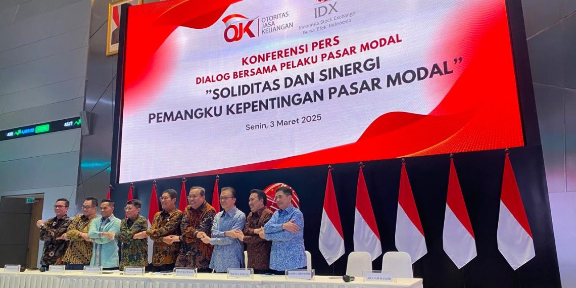 Para pelaku pasar modal memberi respons positif usai mengikuti dialog bersama Otoritas Jasa Keuangan (OJK) dan Bursa Efek Indonesia (BEI) di gedung BEI, Jakarta, Senin, 3 Maret 2025.