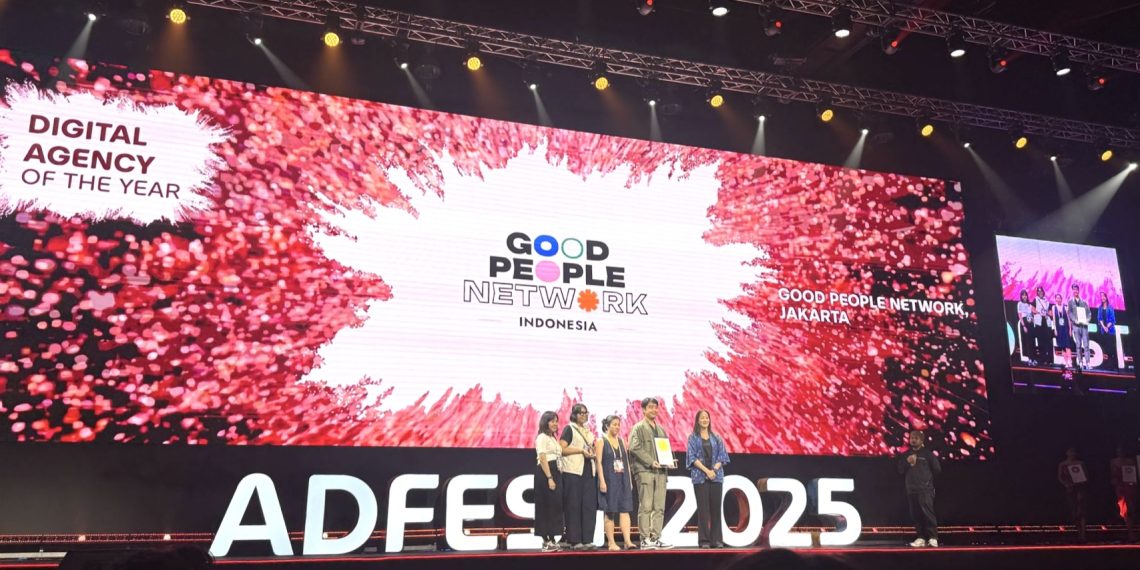 GOOD People Network, dengan membawa pulang penghargaan Digital Agency of The Year