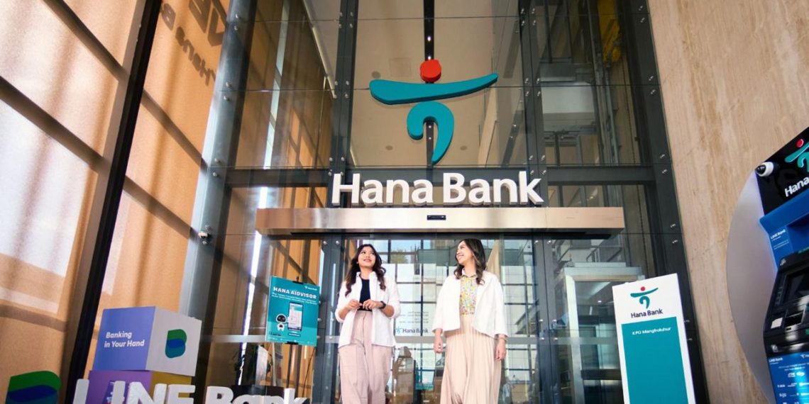 Ilustrasi Pelayanan Hana Bank