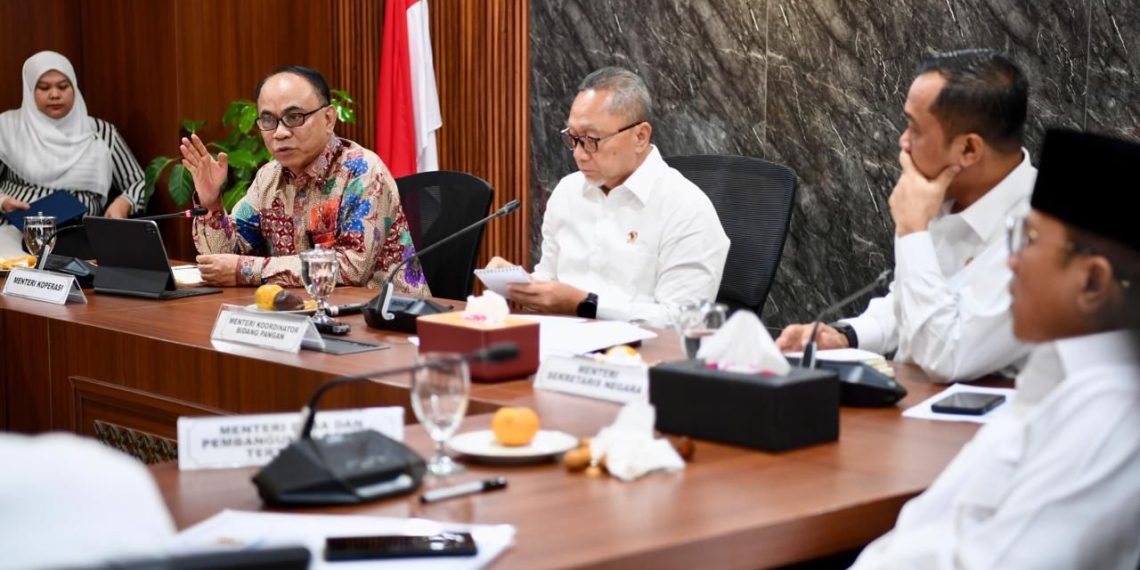 Kementerian Koperasi (Kemenkop) mendapatkan tujuh mandat dari Presiden Prabowo Subianto dalam rangka mengakselerasi pembentukan 80.000 Koperasi Desa (Kopdes) Merah Putih.